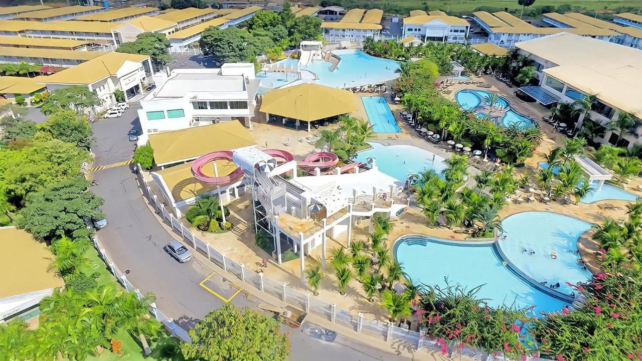 Lacqua Diroma 1-2-3-4-5 Aparthotel Caldas Novas Exterior photo